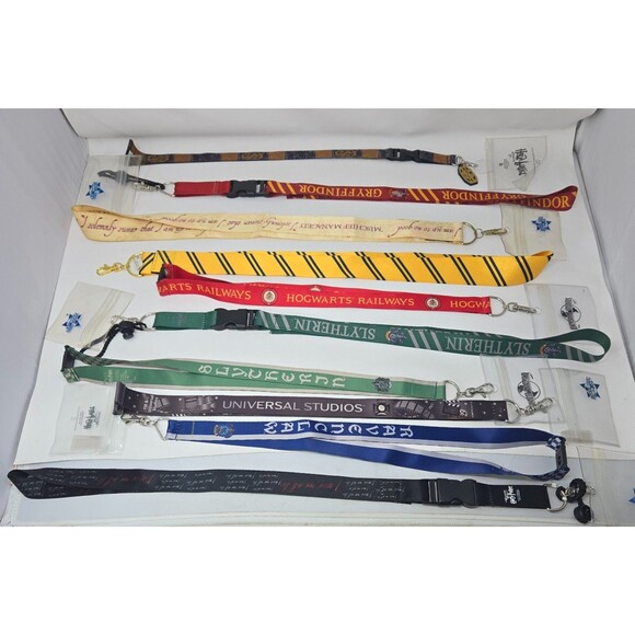 Harry Potter Universal Studios Tour Lanyard Lot of 10 Gryffindor Slytherin - Picture 1 of 16